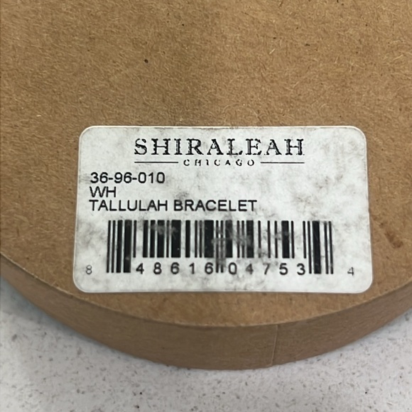 🐿️ 5 for $20 (any jewelry w squirrel)
Gold Bangle w Ivory Tassels about 5 1/2-6 - Picture 5 of 7